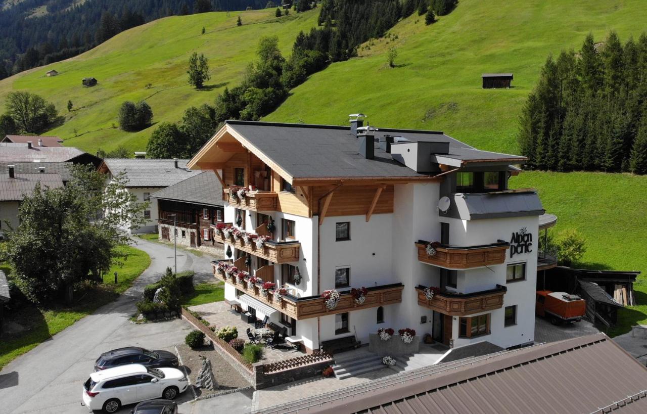 Pension Alpenperle Holzgau Ngoại thất bức ảnh