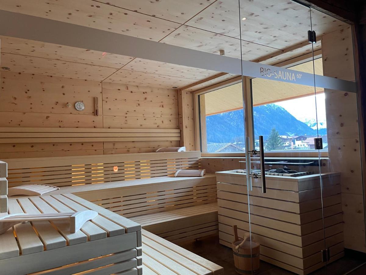 Pension Alpenperle Holzgau Ngoại thất bức ảnh